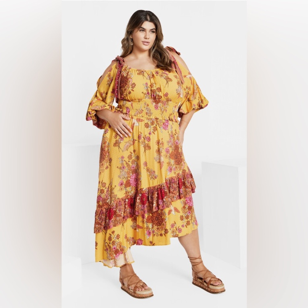 City Chic Venice Floral Skirt in Sunflower Yellow